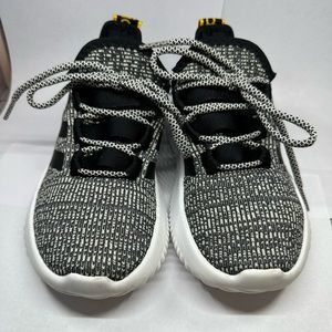 Adidas HWI 28y001 Size 1 Kids Cloudfoam Shoes